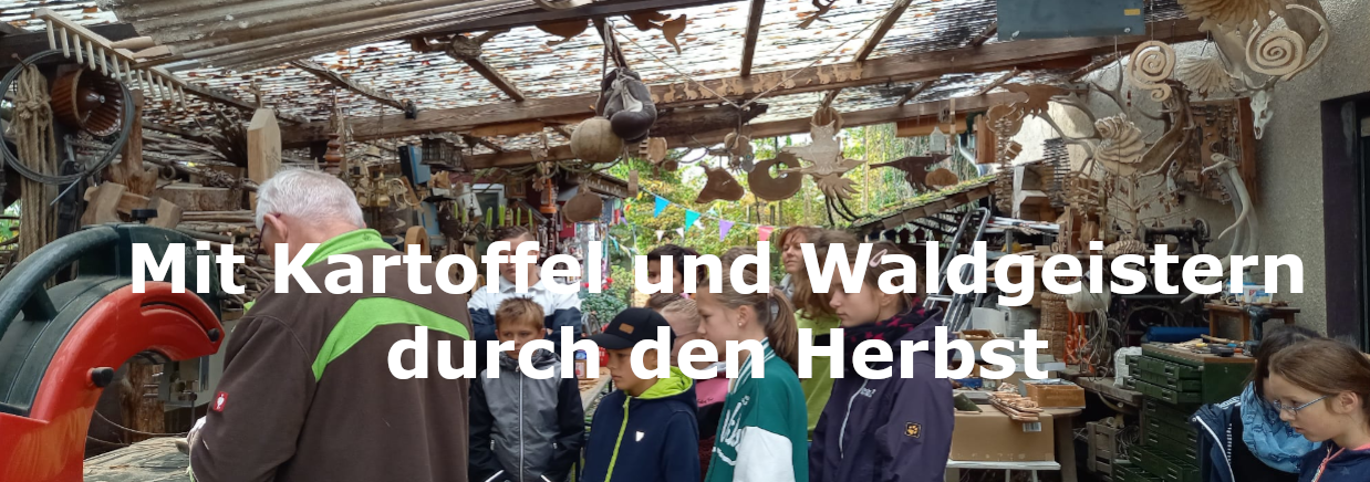 You are currently viewing „Mit Kartoffel und Waldgeistern durch den Herbst“ – Ferienaktionen der Schulsozialarbeit